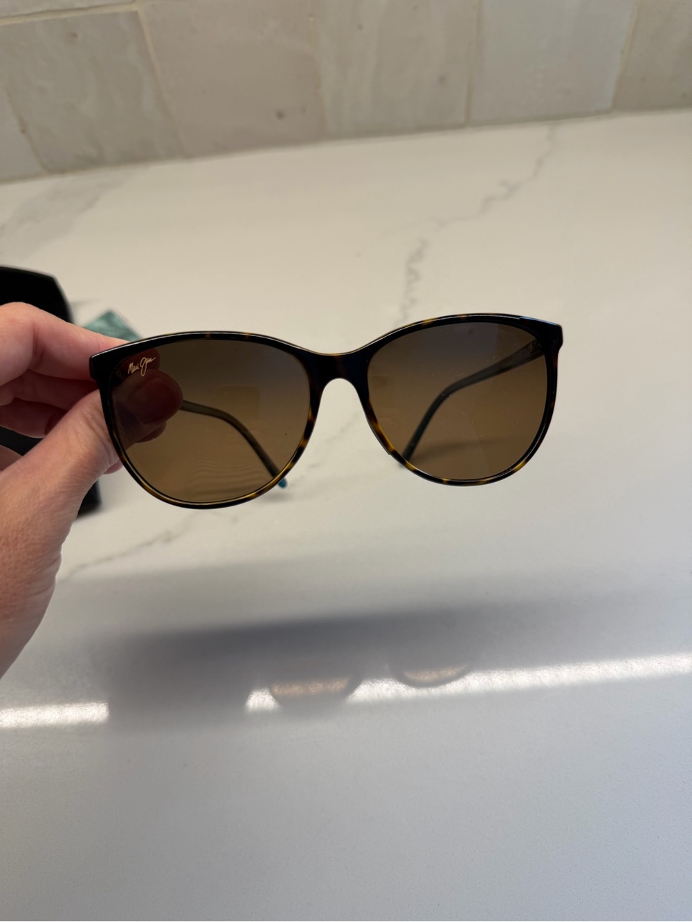 Maui Jim Women's Tortoiseshell Cat-Eye Sunglasses with Brown Lenses - Picture 2 of 7